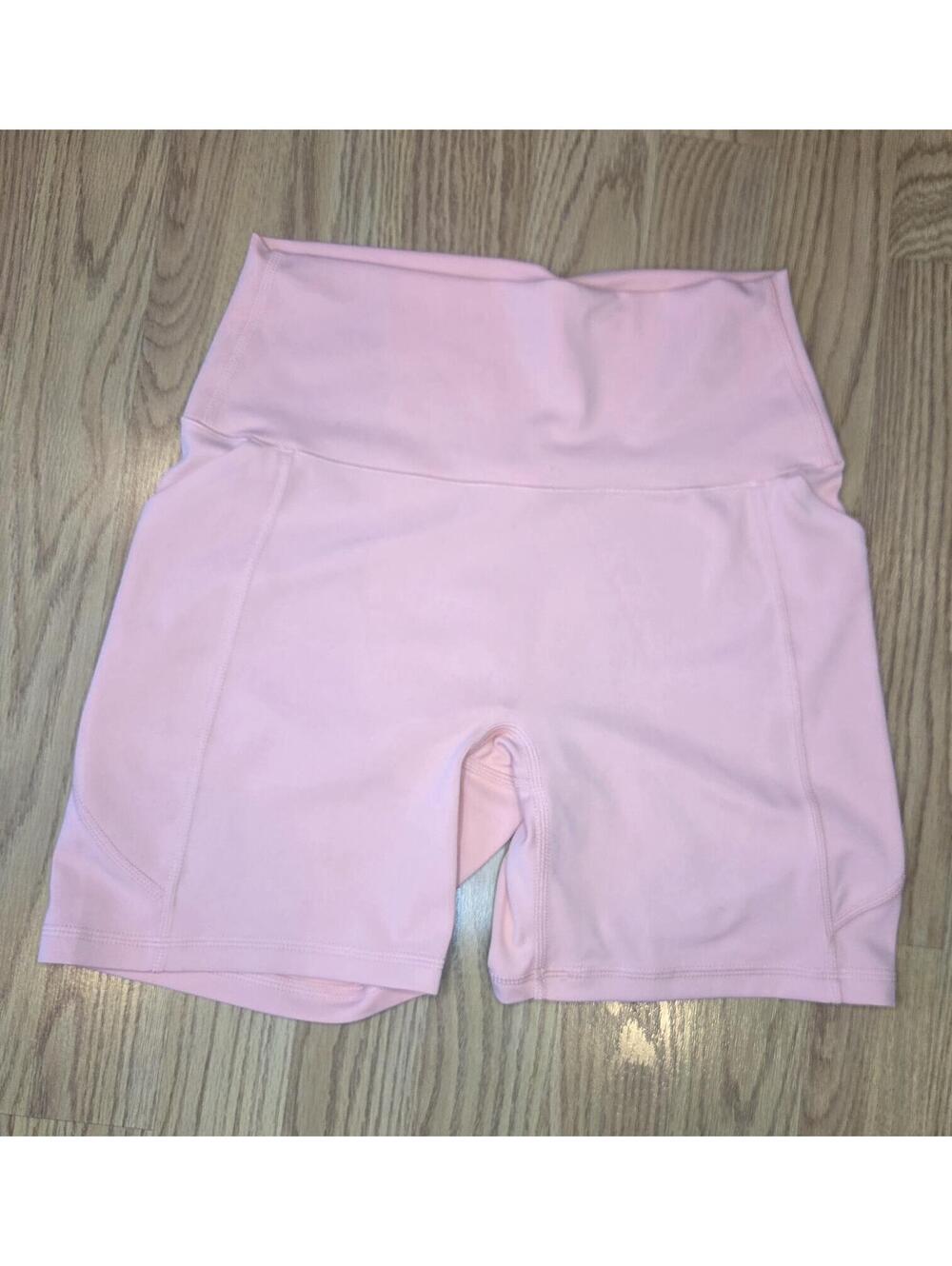 Uniqlo AIRism Pink High Waist Active Shorts Size Small